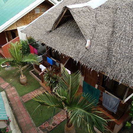 Alona Grove Tourist Inn Tawala  Zewnętrze zdjęcie