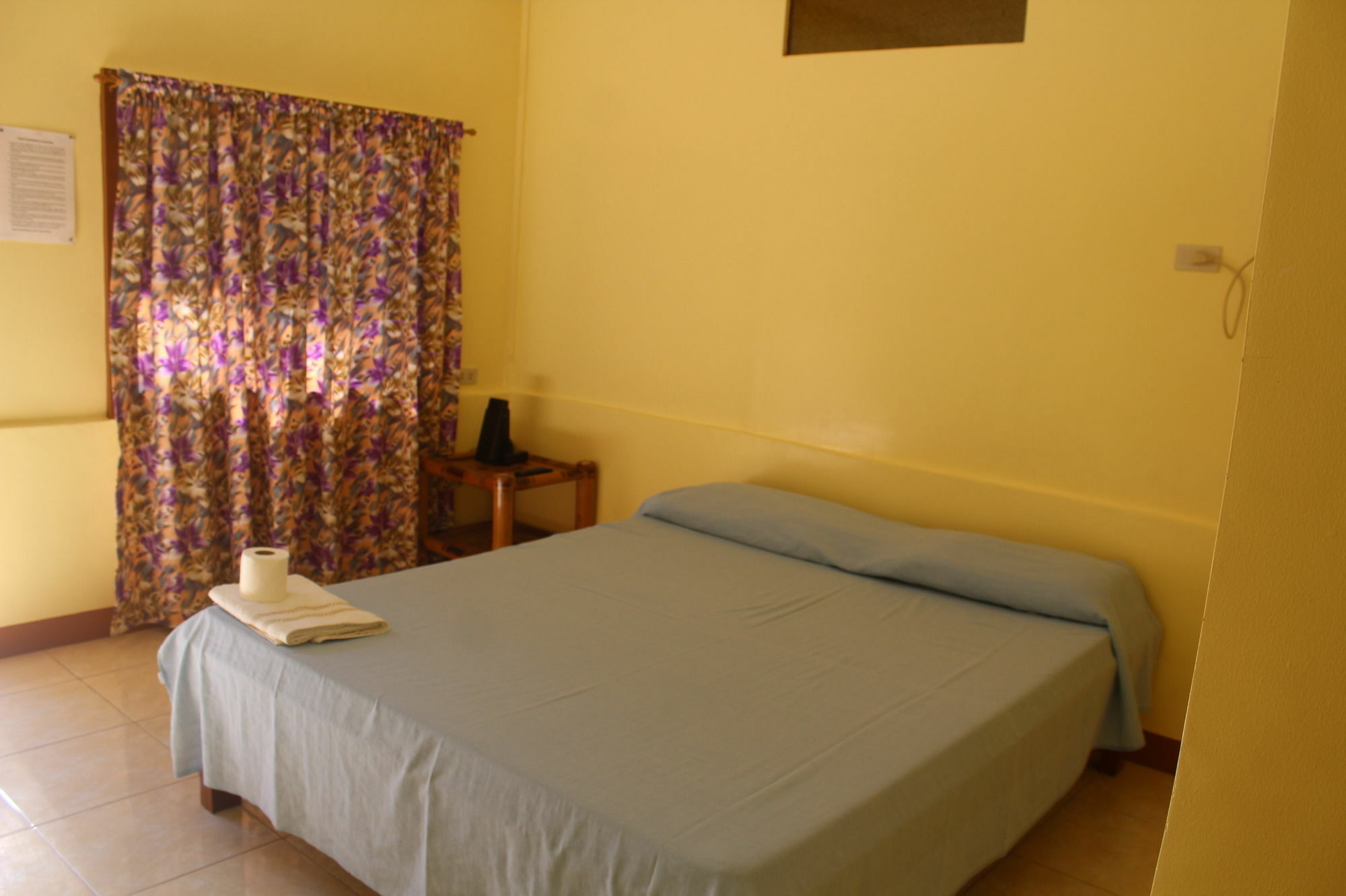 Alona Grove Tourist Inn Tawala  Zewnętrze zdjęcie